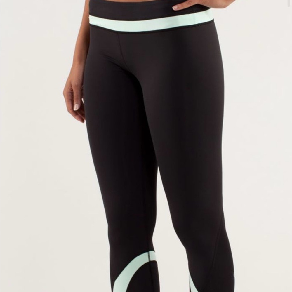 SeaWheeze Lululemon Run Inspire Crop II